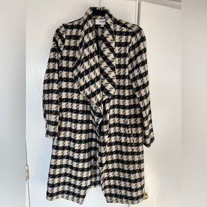 Bb Dakota houndstooth coat/jacket